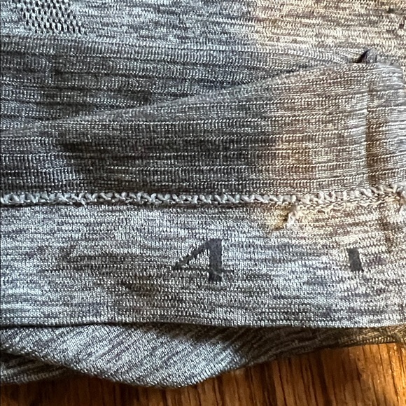 Lululemon Swiftly Tech long sleeve - Picture 4 of 4